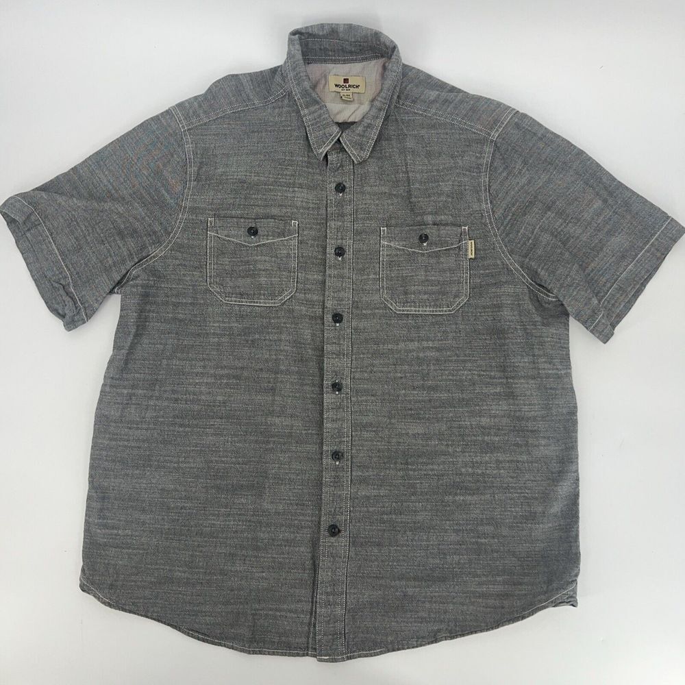 Woolrich Shirt Mens XL Gray Button Up Short Sleeve Chest Pockets White Stitching